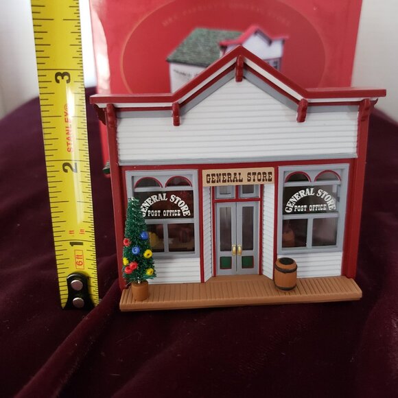 NWT Hallmark Vintage The Sarah Plain & Tall Collection Mrs. Parkley's Genera… - Picture 4 of 9